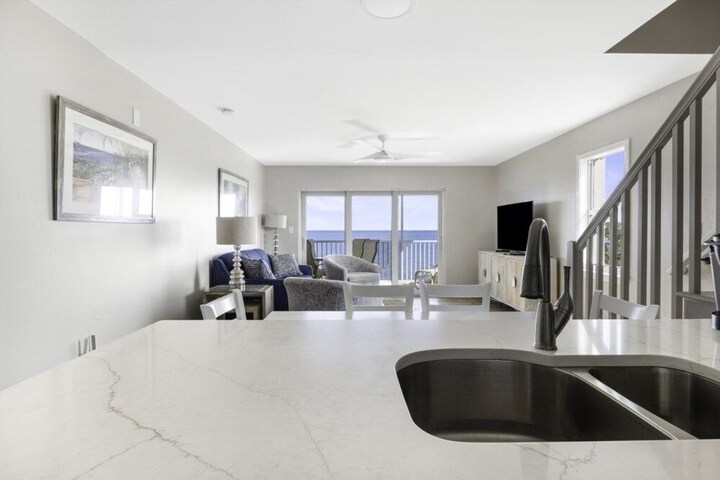 South Seas Bayside Villa 5344 3 Bedroom Condo by RedAwning