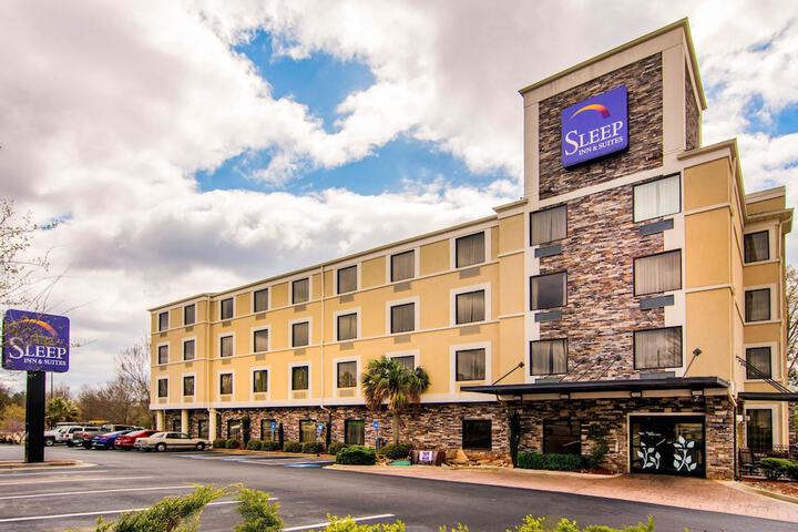 Hotel 4 of 30