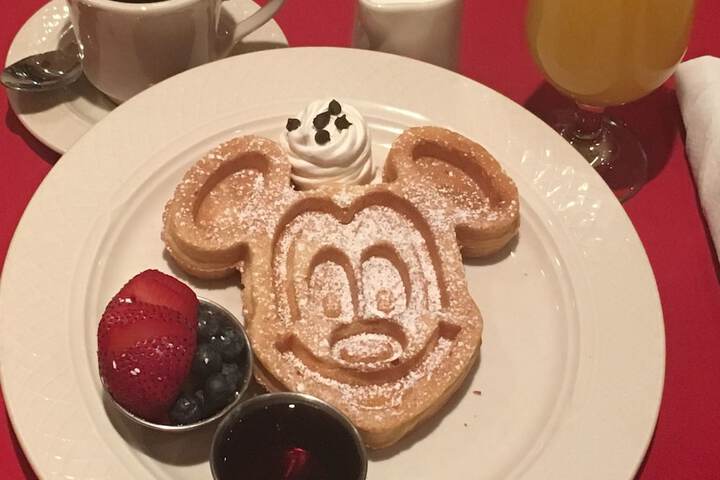 Breakfast/Coffee Service 88 of 104