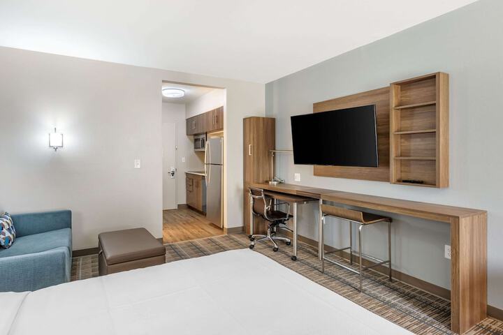 Room 15 of 29