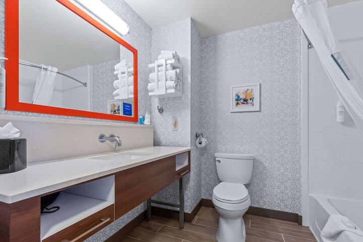 Hampton Inn & Suites Greeley