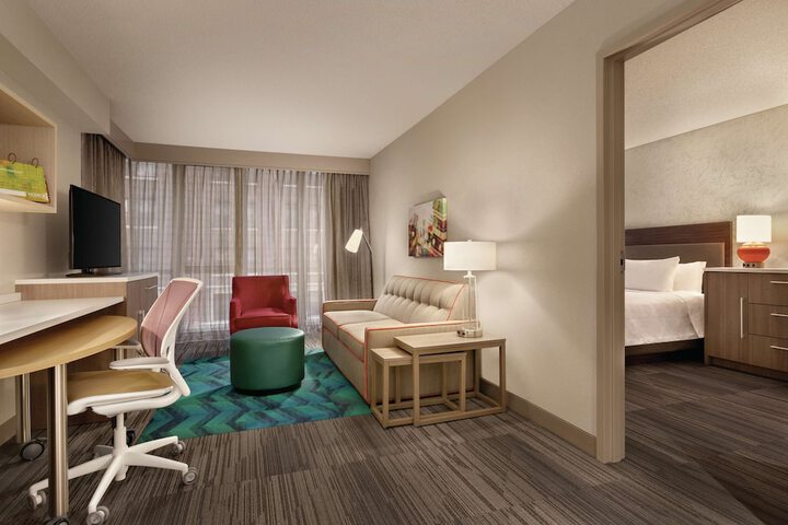 Room 17 of 42