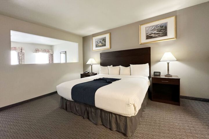 BayVue Hotel Resort and Suites