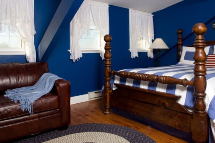 Room 12 of 22