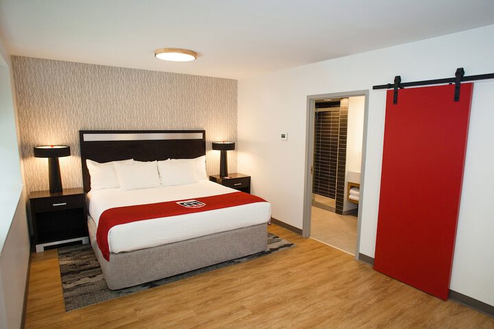 Room 18 of 71