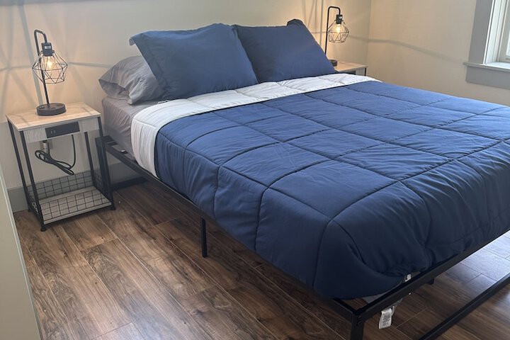 2BR Sunshine Town Condo