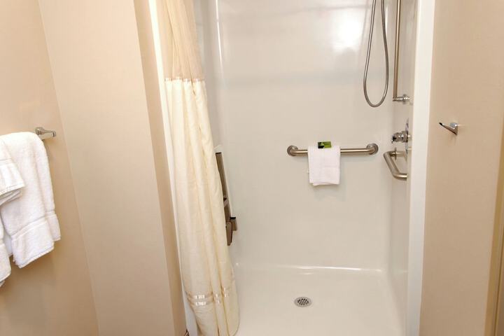 Cobblestone Inn & Suites - Fort Madison