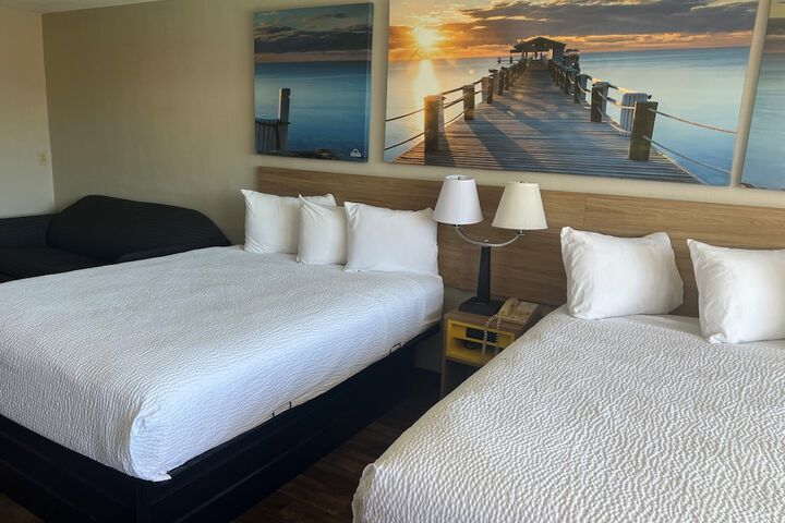 Room 15 of 41