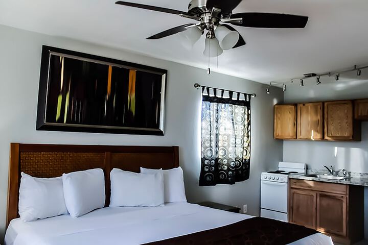 Room 18 of 47
