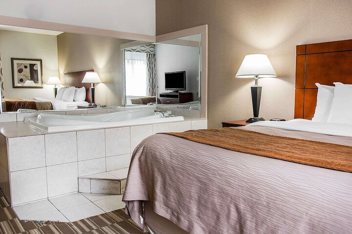 Room 20 of 29