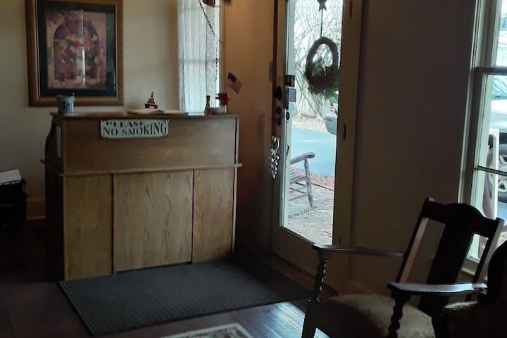 Hotel 3 of 63