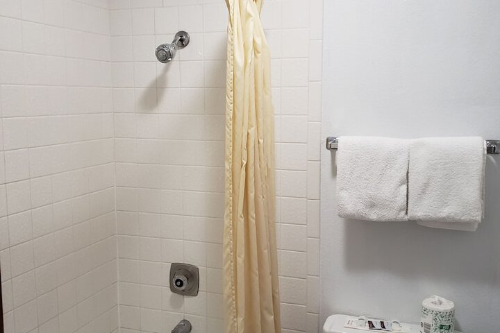 Room 20 of 43