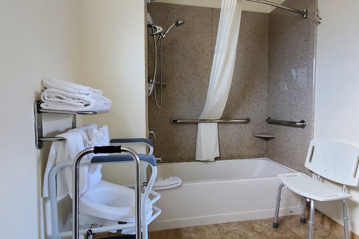 Room 44 of 76