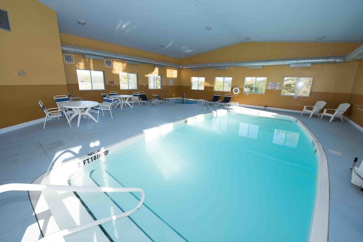 Pool 4 of 32