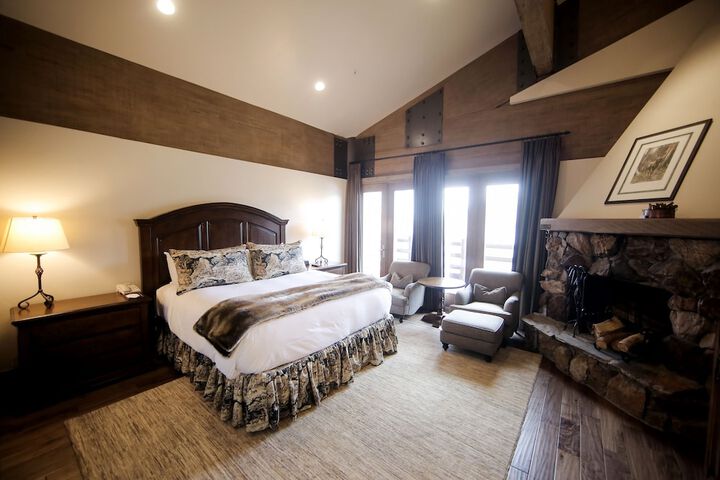 Stein Eriksen Lodge