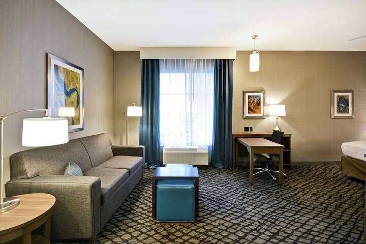 Homewood Suites by Hilton Detroit
