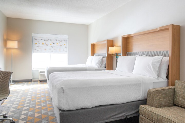 Holiday Inn Toledo-Maumee (I-80 / 90) by IHG