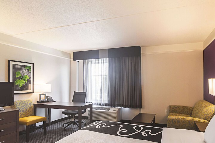 Room 21 of 52
