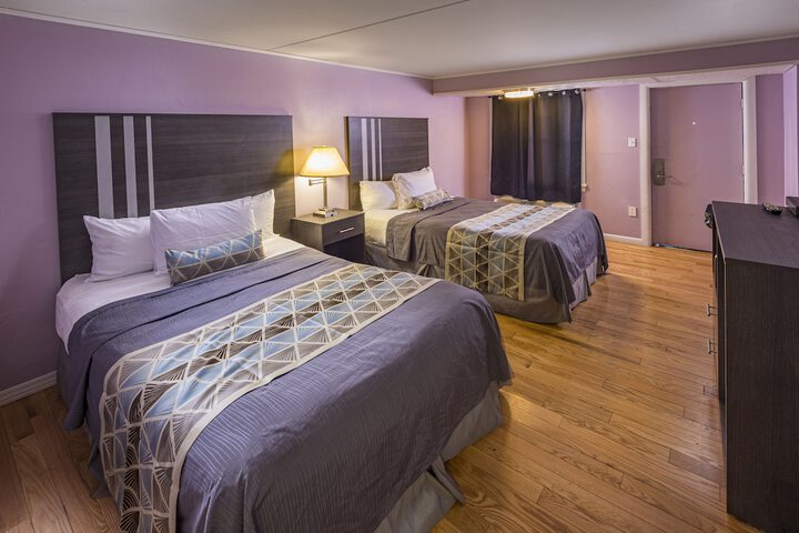 Room 43 of 67