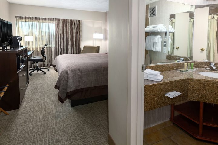 Room 11 of 52