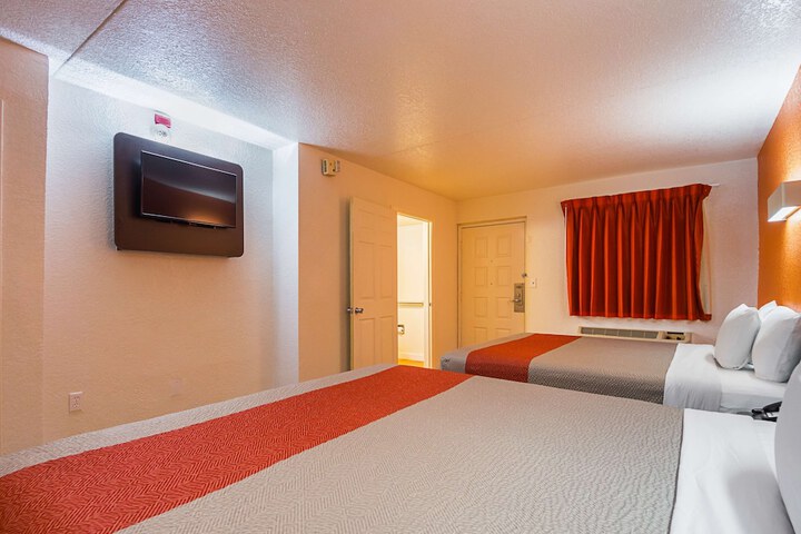 Motel 6 Garland TX - Northeast Dallas