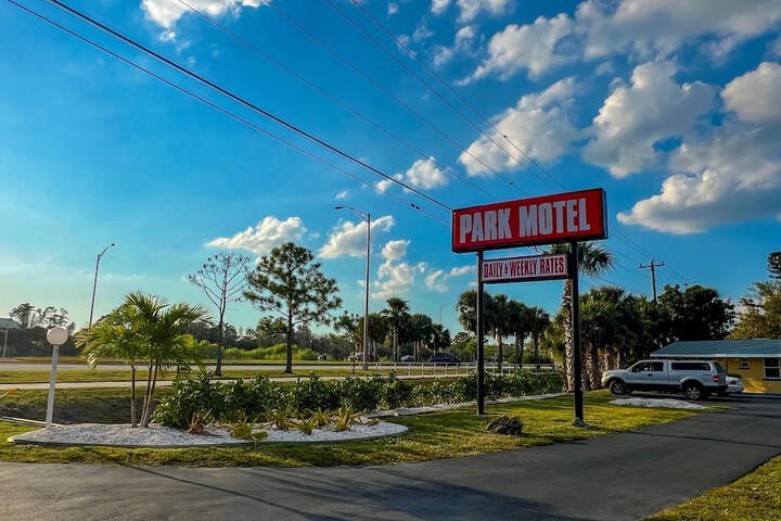 Park Motel