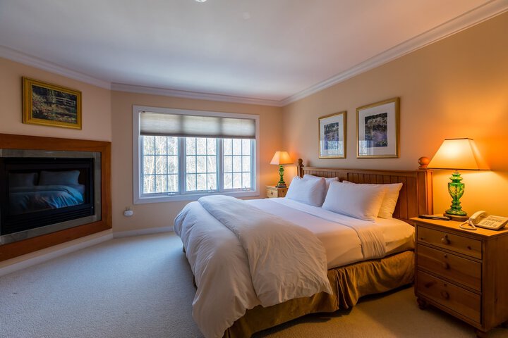 Topnotch Resort