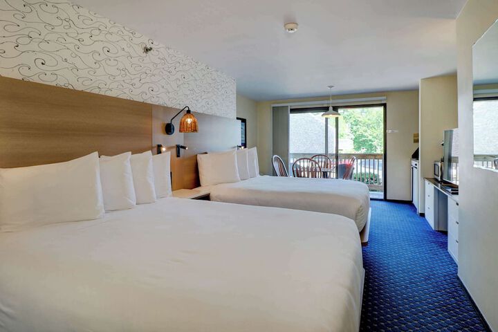 Room 140 of 157