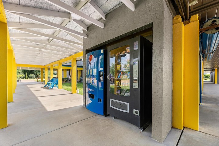 Americas Best Value Inn and Suites Aberdeen