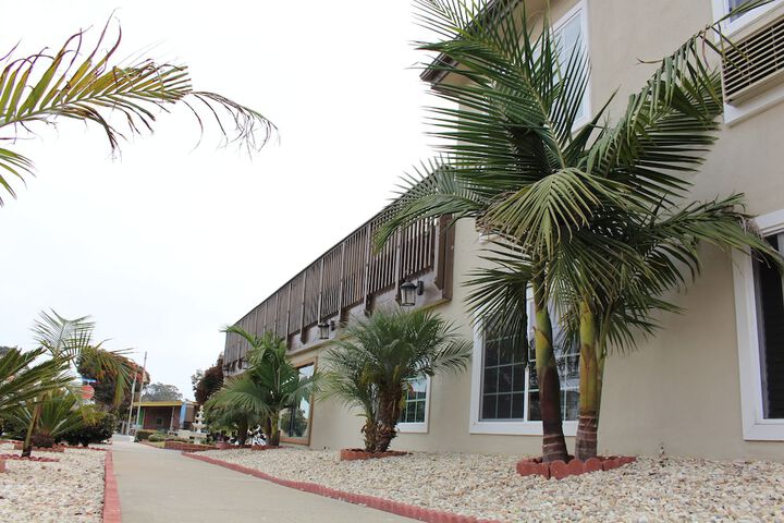 Hotel 2 of 112
