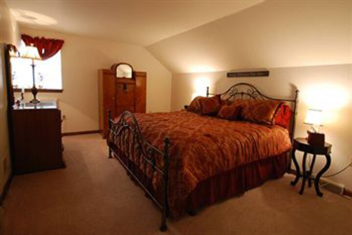 Artists Inn & Gallery