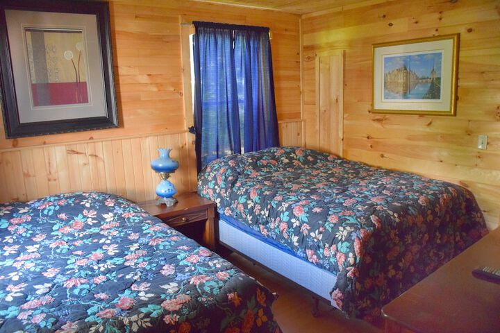 Townhouse Hotel