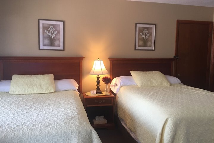 Room 10 of 26