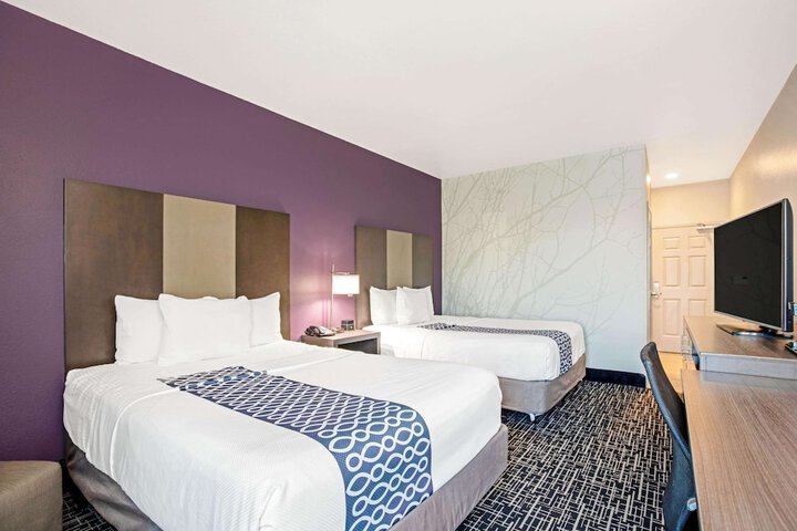 La Quinta Inn & Suites by Wyndham Corpus Christi - Portland