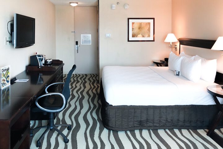Room 17 of 68