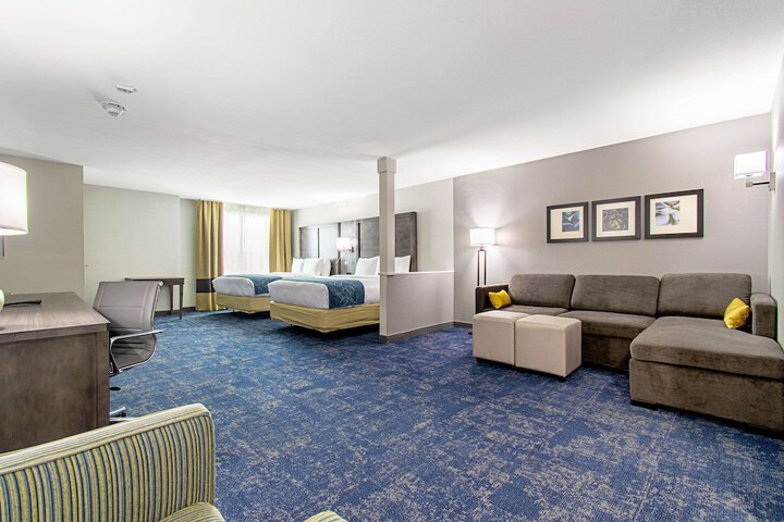 Comfort Suites Humble Houston IAH