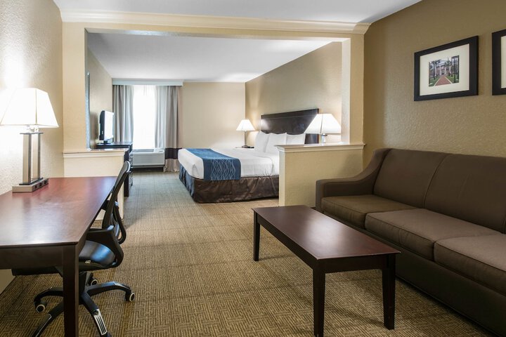 Room 26 of 53