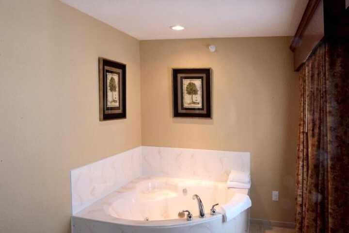 GrandStay Residential Suites Hotel