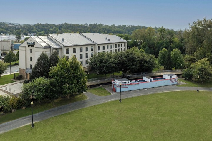 Fairfield Inn & Suites by Marriott Cumberland