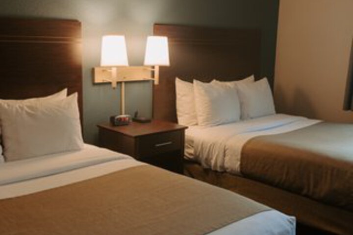 Room 50 of 168