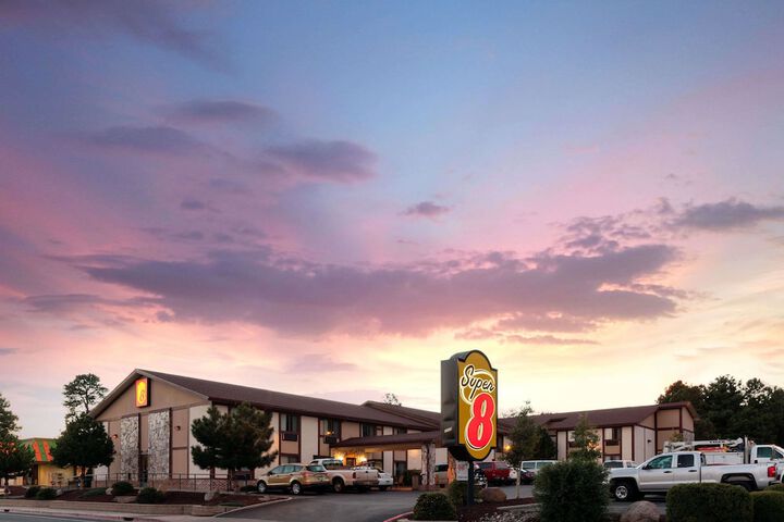 Super 8 by Wyndham Flagstaff