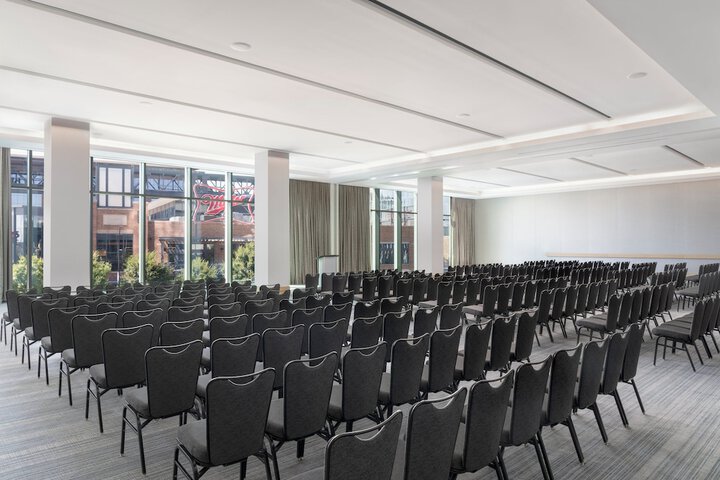 Loews Arlington