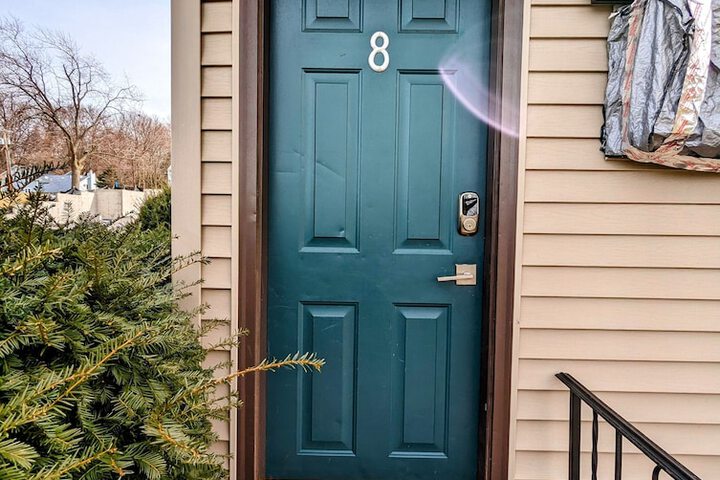 Room 137 of 140