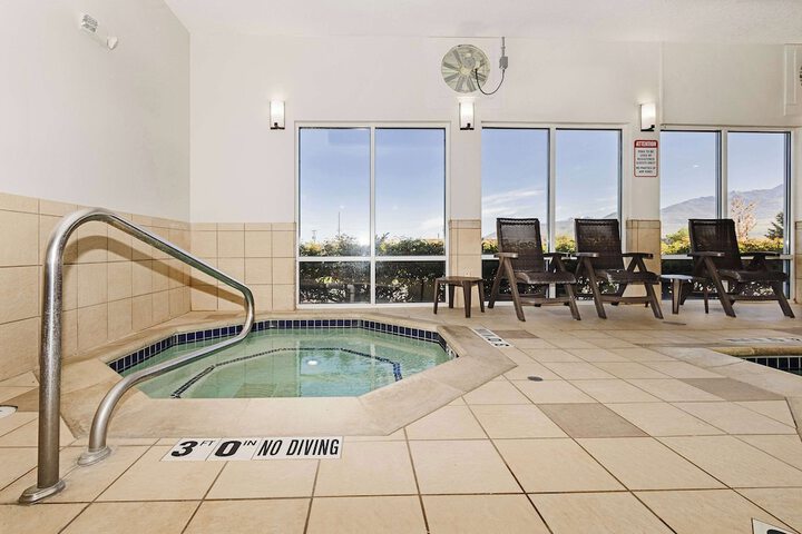 Pool 5 of 53