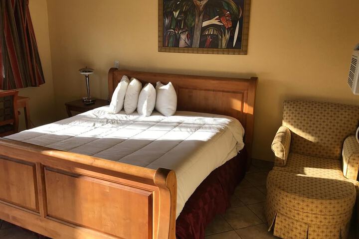 Room 47 of 60