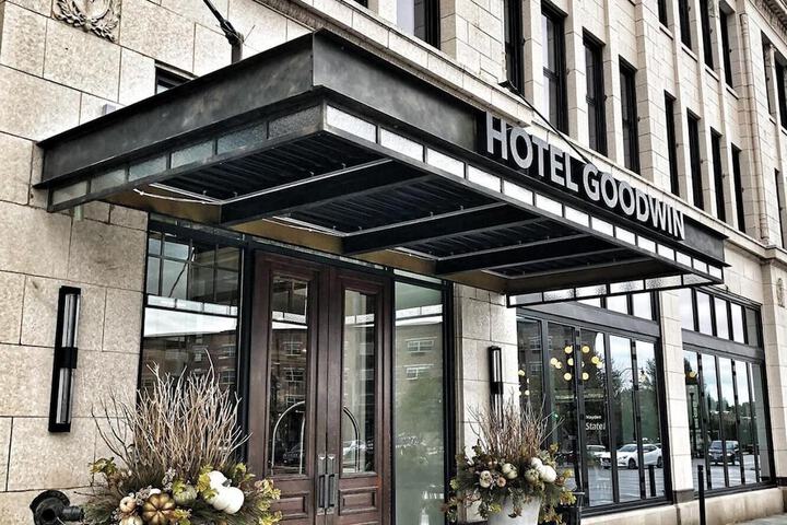Hotel 2 of 28