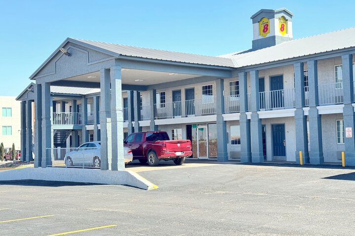 Hotel 5 of 40