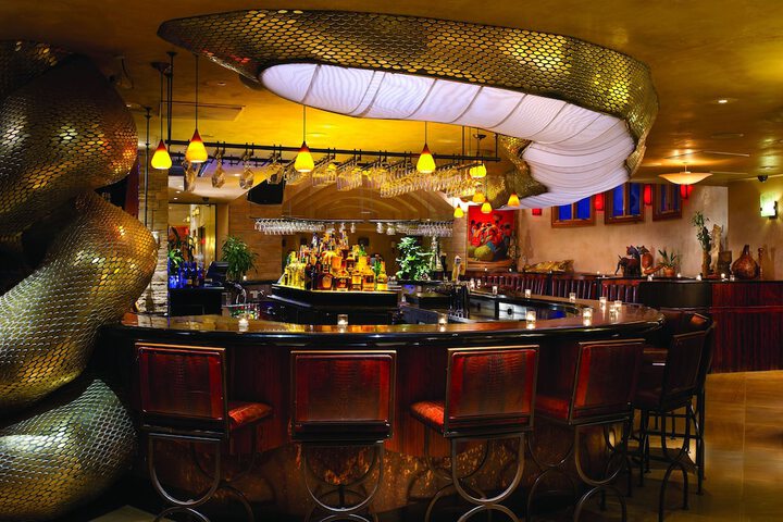 El Monte Sagrado Living Resort & Spa