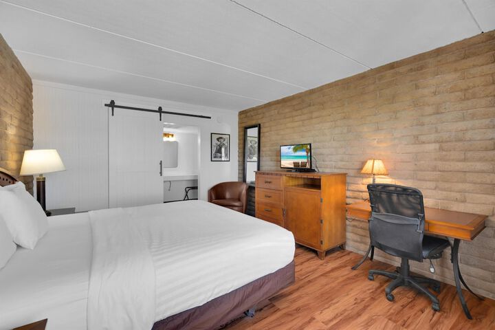 Tombstone Lookout Lodge SureStay Collection by Best Western
