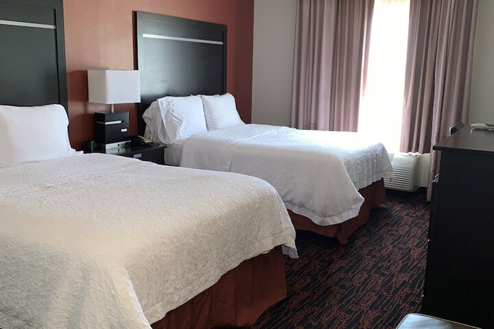 Room 70 of 97